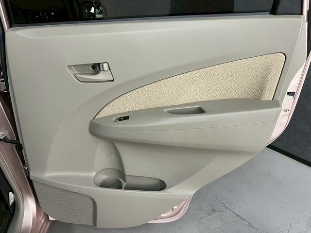 ステラ L 車検9年10月 4WD オートギヤシフト 禁煙 キーレス CD ABS SRSエアバッグ ヘッドライトレベライザー パワステ パワーウィンドウ ecoMODE ecoIDLE  CVT(9枚目)