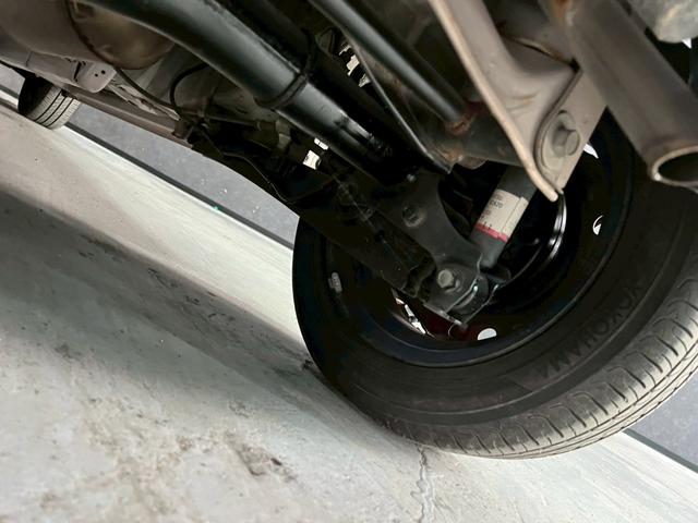 ステラ L 車検9年10月 4WD オートギヤシフト 禁煙 キーレス CD ABS SRSエアバッグ ヘッドライトレベライザー パワステ パワーウィンドウ ecoMODE ecoIDLE  CVT(35枚目)