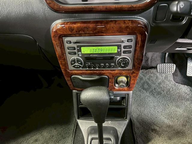ミラジーノ ジーノリミテッド 車検9年6月 オートギヤシフト 禁煙 CD ABS SRSエアバッグ パワステ パワーウィンドウ 2WD 4AT(43枚目)
