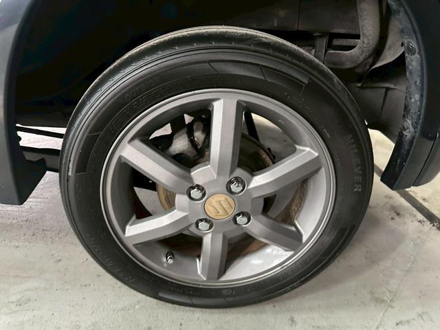 Ｋｅｉワークス ベースグレード　車検９年１０月　ターボ　４ＷＤ　５ＭＴ　マニュアルギヤシフト　キーレス　ナビ　ＡＢＳ　ＳＲＳエアバッグ　パワステ　パワーウィンドウ　レカロシート　社外ステアリング　ローダウン　アルミホイール（18枚目）