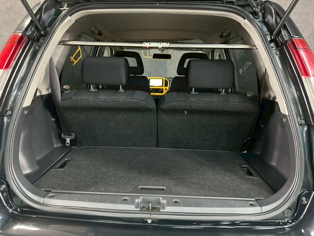 Ｋｅｉワークス ベースグレード　車検９年１０月　ターボ　４ＷＤ　５ＭＴ　マニュアルギヤシフト　キーレス　ナビ　ＡＢＳ　ＳＲＳエアバッグ　パワステ　パワーウィンドウ　レカロシート　社外ステアリング　ローダウン　アルミホイール（21枚目）