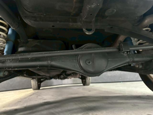 Ｋｅｉワークス ベースグレード　車検９年１０月　ターボ　４ＷＤ　５ＭＴ　マニュアルギヤシフト　キーレス　ナビ　ＡＢＳ　ＳＲＳエアバッグ　パワステ　パワーウィンドウ　レカロシート　社外ステアリング　ローダウン　アルミホイール（38枚目）