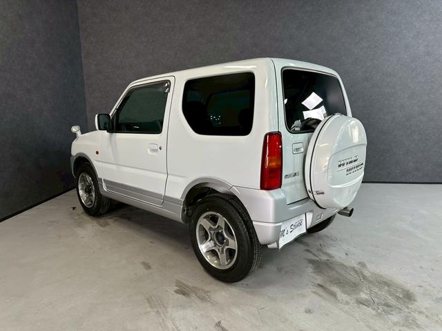 ジムニー ワイルドウインド　車検９年１０月　ターボ　４ＷＤ　５ＭＴ　マニュアルギヤシフト　ＣＤ　ＭＤ　カセット　ＡＢＳ　ＳＲＳエアバッグ　パワステ　パワーウィンドウ　シートヒーター　アルミホイール　フォグランプ（24枚目）