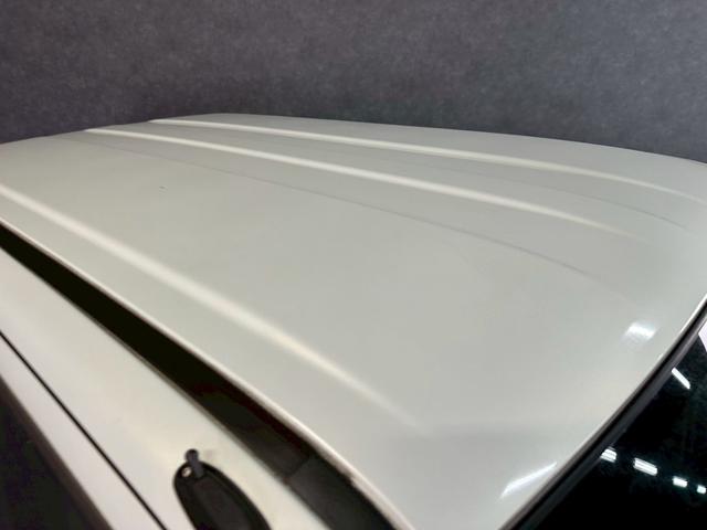 ジムニー ワイルドウインド　車検９年１０月　ターボ　４ＷＤ　５ＭＴ　マニュアルギヤシフト　ＣＤ　ＭＤ　カセット　ＡＢＳ　ＳＲＳエアバッグ　パワステ　パワーウィンドウ　シートヒーター　アルミホイール　フォグランプ（25枚目）