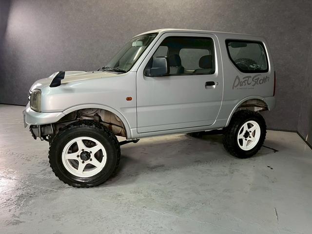 ジムニー ＸＧ　車検９年１０月　ターボ　４ＷＤ　５ＭＴ　マニュアルギヤシフト　キーレス　ＣＤ　ＡＢＳ　ＳＲＳエアバッグ　パワステ　パワーウィンドウ　リフトアップ　アルミホイール（40枚目）