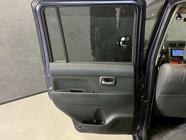 ムーヴコンテ カスタム　Ｇ　車検９年９月　オートギヤシフト　スマートキー　ナビ　ＡＢＳ　ＳＲＳエアバッグ　ｅｃｏＩＤＬＥ　パワステ　パワーウィンドウ　シートカバー　アルミホイール　フォグランプ　２ＷＤ　ＣＶＴ（7枚目）