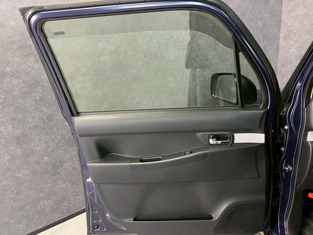 ムーヴコンテ カスタム　Ｇ　車検９年９月　オートギヤシフト　スマートキー　ナビ　ＡＢＳ　ＳＲＳエアバッグ　ｅｃｏＩＤＬＥ　パワステ　パワーウィンドウ　シートカバー　アルミホイール　フォグランプ　２ＷＤ　ＣＶＴ（33枚目）