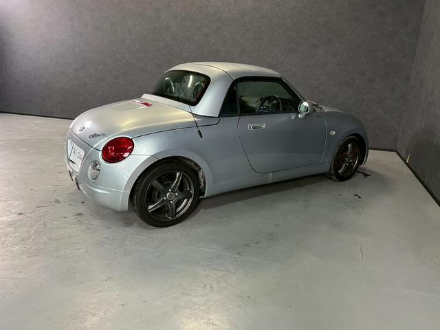 コペン アクティブトップ　車検８年２月　ターボ　オープンカー　オートギヤシフト　ＣＤ　ＡＢＳ　ＳＲＳエアバッグパワステ　パワーウィンドウ　アルミホイール　２ＷＤ　４ＡＴ（15枚目）