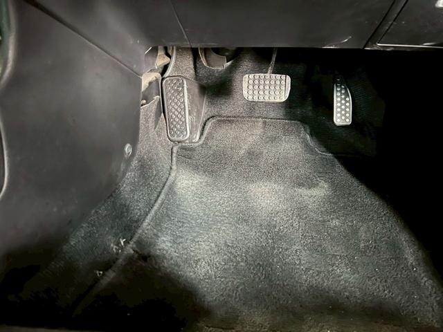 コペン アクティブトップ　車検８年２月　ターボ　オープンカー　オートギヤシフト　ＣＤ　ＡＢＳ　ＳＲＳエアバッグパワステ　パワーウィンドウ　アルミホイール　２ＷＤ　４ＡＴ（37枚目）