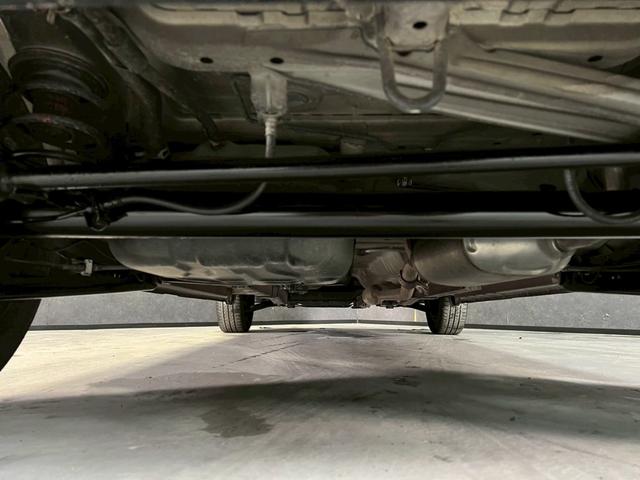 ワゴンＲ ＦＸ　車検９年１０月　オートギヤシフト　キーレス　ＣＤ　ＡＢＳ　ＳＲＳエアバッグアイドリングストップ　ヘッドライトレベライザー　パワステ　パワーウィンドウ　２ＷＤ　ＣＶＴ（13枚目）