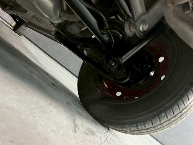 ワゴンＲ ＦＸ　車検９年１０月　オートギヤシフト　キーレス　ＣＤ　ＡＢＳ　ＳＲＳエアバッグアイドリングストップ　ヘッドライトレベライザー　パワステ　パワーウィンドウ　２ＷＤ　ＣＶＴ（55枚目）