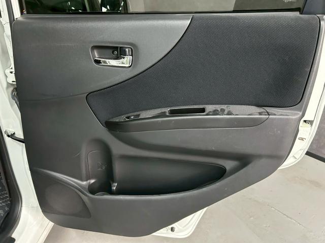 オートローン、クレジットカード支払いOK!全額支払済の方はご来店日に乗って帰れるお車ばかりです!