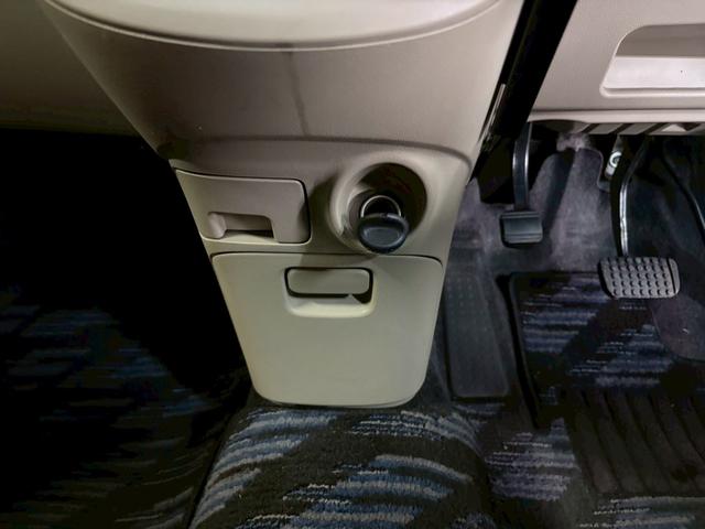 ムーヴ Xスペシャル 車検9年11月 4WD オートギヤシフト キーレス CD ETC ABS SRSエアバッグ ヘッドライトレベライザー パワステ パワーウィンドウ 2WD CVT(63枚目)