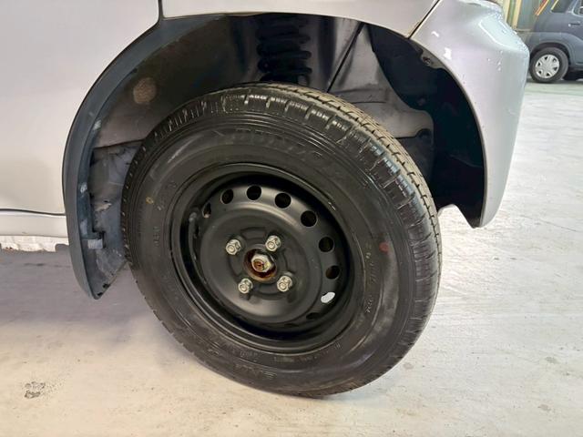 アクティバン SDX 車検9年11月 4WD 5MT マニュアルギヤシフト キーレス ラジオ ABS SRSエアバッグ ヘッドライトレベライザー パワステ パワーウィンドウ(8枚目)