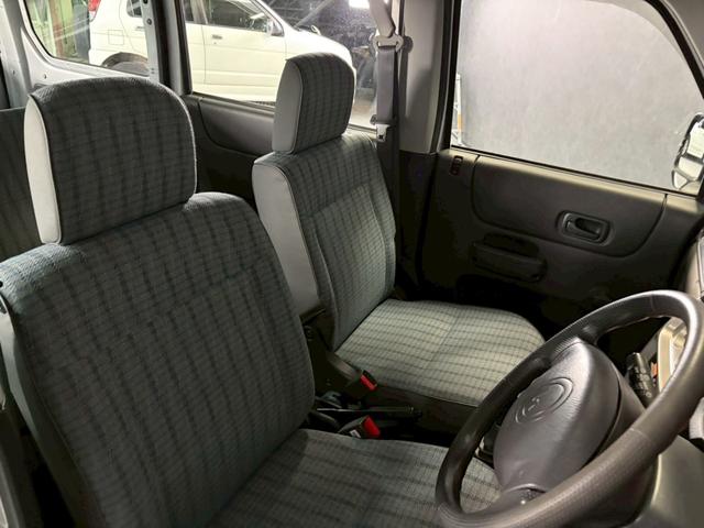 アクティバン SDX 車検9年11月 4WD 5MT マニュアルギヤシフト キーレス ラジオ ABS SRSエアバッグ ヘッドライトレベライザー パワステ パワーウィンドウ(16枚目)