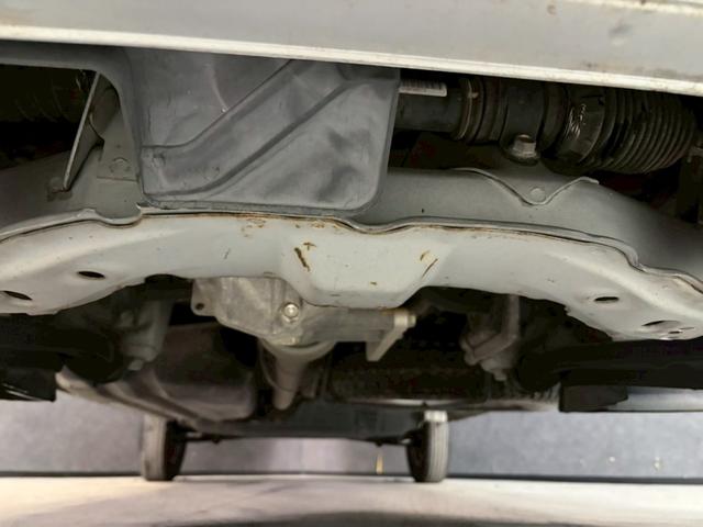 アクティバン SDX 車検9年11月 4WD 5MT マニュアルギヤシフト キーレス ラジオ ABS SRSエアバッグ ヘッドライトレベライザー パワステ パワーウィンドウ(19枚目)