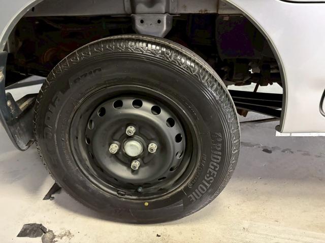 アクティバン SDX 車検9年11月 4WD 5MT マニュアルギヤシフト キーレス ラジオ ABS SRSエアバッグ ヘッドライトレベライザー パワステ パワーウィンドウ(57枚目)