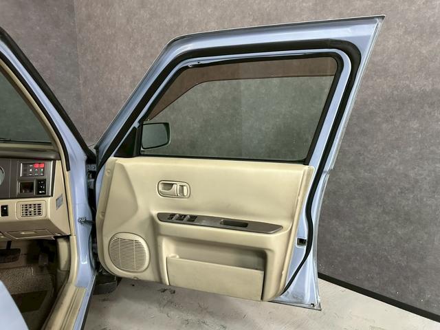 ラシーン ｆｔ　タイプＩＩ　車検８年１０月　４ＷＤ　オートギヤシフト　カセットデッキ　ＡＢＳ　ＳＲＳエアバッグ　パワステ　パワーウィンドウ　４ＡＴ（34枚目）