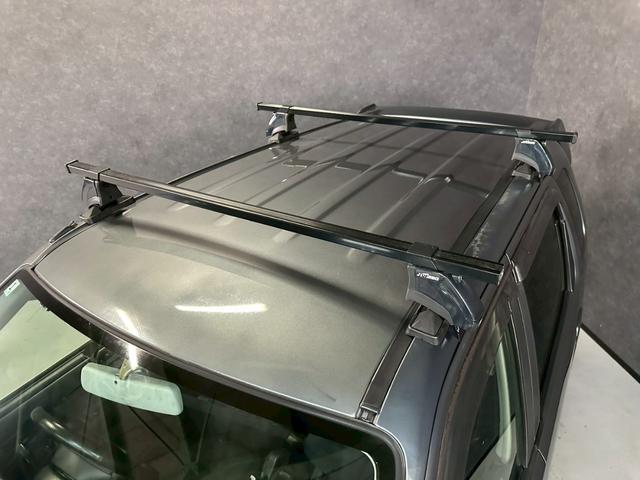 Ｋｅｉワークス ベースグレード　車検９年１月　ターボ　５ＭＴ　マニュアルギヤシフト　キーレス　社外サスペンション　柿本マフラー　ＡＢＳ　ＳＲＳエアバッグ　レカロシート　パワステ　パワーウィンドウ　アルミホイール　ルーフキャリア（13枚目）