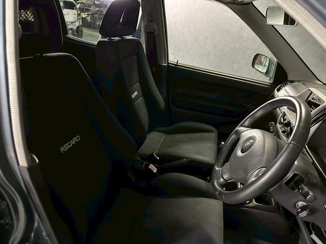 Ｋｅｉワークス ベースグレード　車検９年１月　ターボ　５ＭＴ　マニュアルギヤシフト　キーレス　社外サスペンション　柿本マフラー　ＡＢＳ　ＳＲＳエアバッグ　レカロシート　パワステ　パワーウィンドウ　アルミホイール　ルーフキャリア（28枚目）