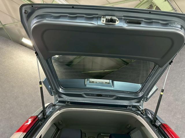 Ｋｅｉワークス ベースグレード　車検９年１月　ターボ　５ＭＴ　マニュアルギヤシフト　キーレス　社外サスペンション　柿本マフラー　ＡＢＳ　ＳＲＳエアバッグ　レカロシート　パワステ　パワーウィンドウ　アルミホイール　ルーフキャリア（32枚目）