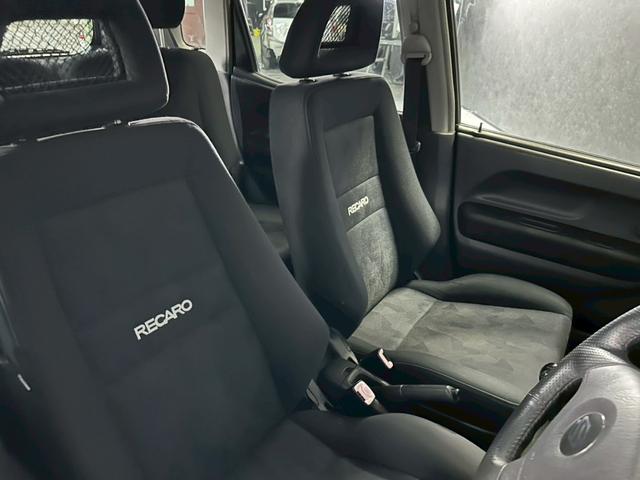 Ｋｅｉワークス ベースグレード　車検９年１月　ターボ　５ＭＴ　マニュアルギヤシフト　キーレス　社外サスペンション　柿本マフラー　ＡＢＳ　ＳＲＳエアバッグ　レカロシート　パワステ　パワーウィンドウ　アルミホイール　ルーフキャリア（59枚目）