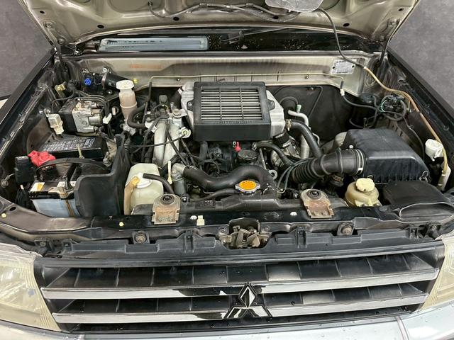 パジェロミニ ＶＲ－Ｓ　車検９年２月　ターボ　４ＷＤ　オートギヤシフト　キーレス　スペアーキー　ナビ　ＡＢＳ　ＳＲＳエアバッグ　レカロシート　ヘッドライトレベライザー　パワステ　パワーウィンドウ　フォグランプ　アルミホイール（48枚目）