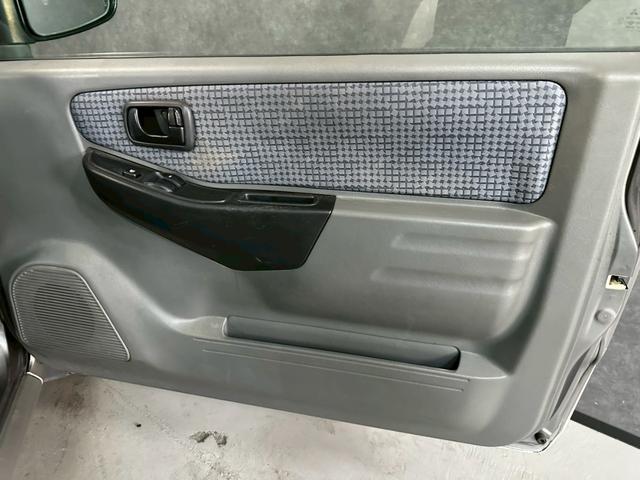 パジェロミニ V 車検9年11月 ターボ 4WD 5MT マニュアルギヤシフト カセットデッキ タイミングベルト交換済み ABS SRSエアバッグ フォグランプ パワステ パワーウィンドウ アルミホイール(31枚目)