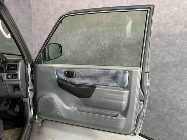 パジェロミニ V 車検9年11月 ターボ 4WD 5MT マニュアルギヤシフト カセットデッキ タイミングベルト交換済み ABS SRSエアバッグ フォグランプ パワステ パワーウィンドウ アルミホイール(35枚目)