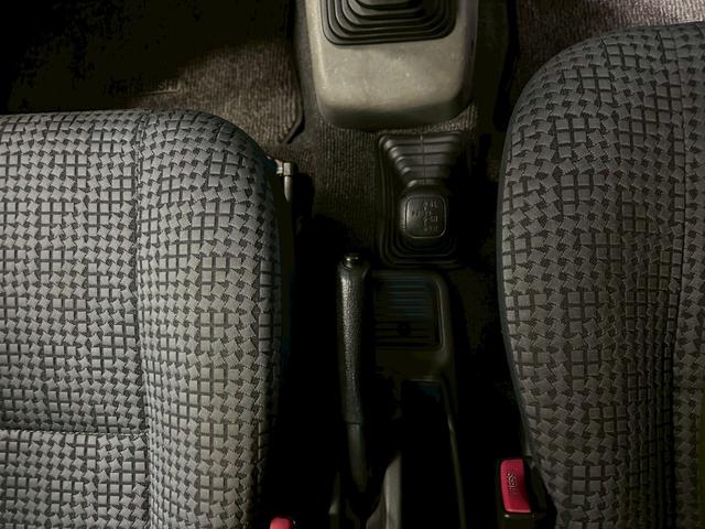 パジェロミニ V 車検9年11月 ターボ 4WD 5MT マニュアルギヤシフト カセットデッキ タイミングベルト交換済み ABS SRSエアバッグ フォグランプ パワステ パワーウィンドウ アルミホイール(36枚目)