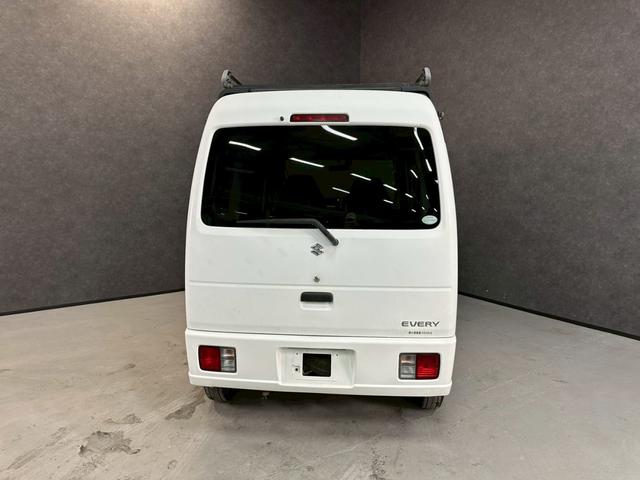 エブリイ ＰＣ　車検９年１１月　４ＷＤ　オートギヤシフト　キーレス　ナビ　ＡＢＳ　ＳＲＳエアバッグ　ヘッドライトレベライザー　パワステ　パワーウィンドウ　ルーフキャリア　３ＡＴ（19枚目）