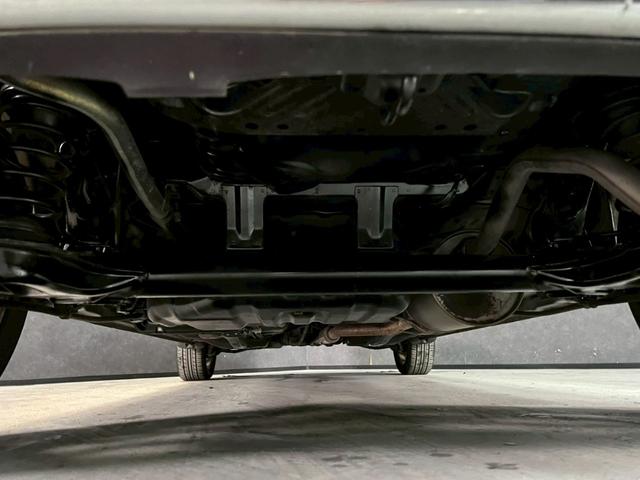 ミラジーノ ジーノリミテッド 車検9年11月 オートギヤシフト キーレス CD ABS SRSエアバッグパワステ パワーウィンドウ アルミホイール 2WD 4AT(13枚目)