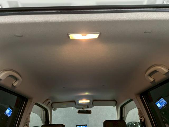 ワゴンRスティングレー リミテッド 車検8年8月 オートギヤシフト スマートキー ナビ ABS SRSエアバッグ イルミネーション パワステ パワーウィンドウ アルミホイール フォグランプ 2WD CVT(13枚目)
