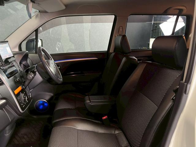 ワゴンRスティングレー リミテッド 車検8年8月 オートギヤシフト スマートキー ナビ ABS SRSエアバッグ イルミネーション パワステ パワーウィンドウ アルミホイール フォグランプ 2WD CVT(29枚目)