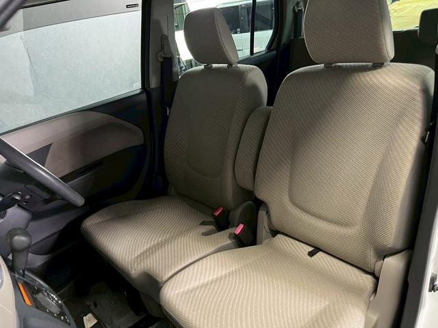 ワゴンR FX 車検9年11月 4WD オートギヤシフト キーレス キー2本 CD ABS SRSエアバッグ ヘッドライトレベライザー パワステ パワーウィンドウ シートヒーター アイドリングストップ CVT(9枚目)