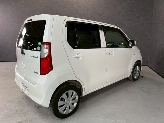 ワゴンR FX 車検9年11月 4WD オートギヤシフト キーレス キー2本 CD ABS SRSエアバッグ ヘッドライトレベライザー パワステ パワーウィンドウ シートヒーター アイドリングストップ CVT(10枚目)