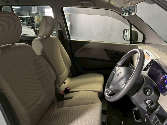 ワゴンR FX 車検9年11月 4WD オートギヤシフト キーレス キー2本 CD ABS SRSエアバッグ ヘッドライトレベライザー パワステ パワーウィンドウ シートヒーター アイドリングストップ CVT(20枚目)