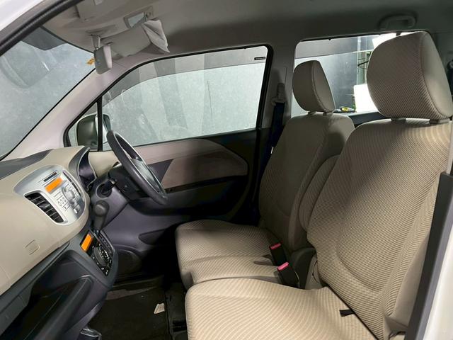 ワゴンR FX 車検9年11月 4WD オートギヤシフト キーレス キー2本 CD ABS SRSエアバッグ ヘッドライトレベライザー パワステ パワーウィンドウ シートヒーター アイドリングストップ CVT(33枚目)