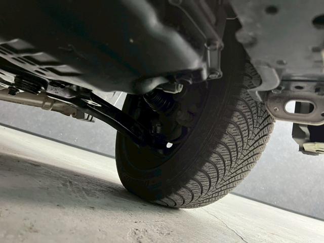 ワゴンR FX 車検9年11月 4WD オートギヤシフト キーレス キー2本 CD ABS SRSエアバッグ ヘッドライトレベライザー パワステ パワーウィンドウ シートヒーター アイドリングストップ CVT(45枚目)