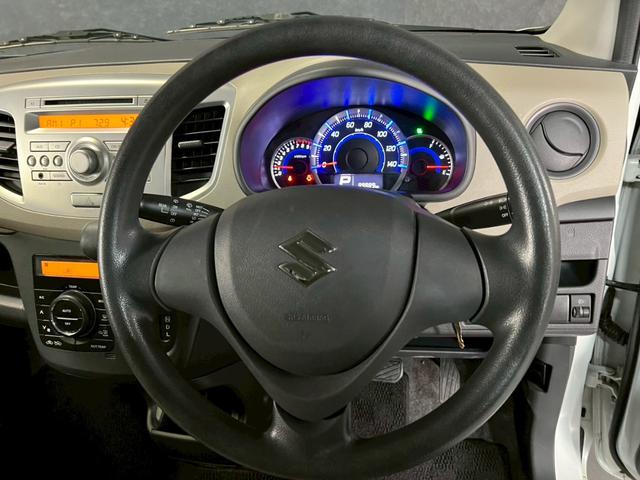 ワゴンR FX 車検9年11月 4WD オートギヤシフト キーレス キー2本 CD ABS SRSエアバッグ ヘッドライトレベライザー パワステ パワーウィンドウ シートヒーター アイドリングストップ CVT(46枚目)