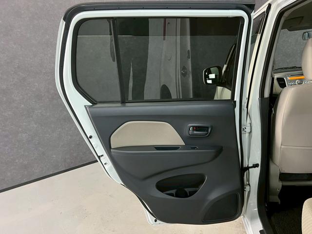 ワゴンR FX 車検9年11月 4WD オートギヤシフト キーレス キー2本 CD ABS SRSエアバッグ ヘッドライトレベライザー パワステ パワーウィンドウ シートヒーター アイドリングストップ CVT(57枚目)