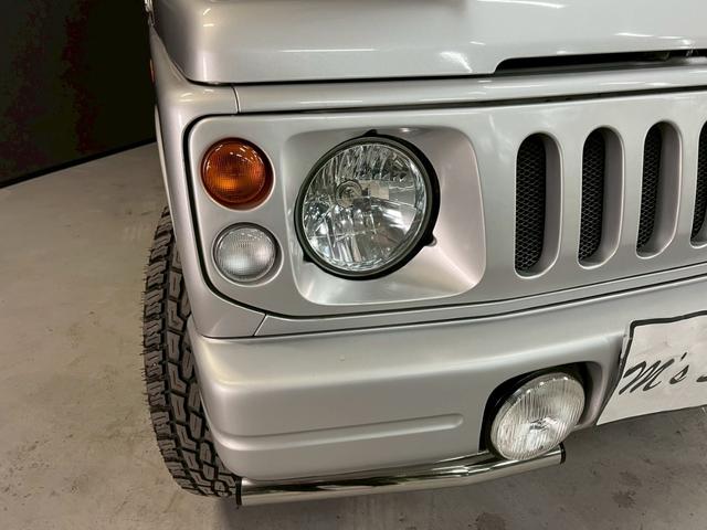 ジムニー ランドベンチャー 車検9年8月 ターボ 4WD 5MT マニュアルギヤシフト キーレス キー2本 カセット アルミホイール フォグランプ(12枚目)