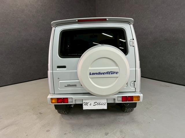 ジムニー ランドベンチャー 車検9年8月 ターボ 4WD 5MT マニュアルギヤシフト キーレス キー2本 カセット アルミホイール フォグランプ(18枚目)