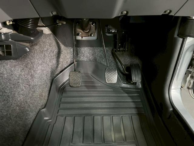 ジムニー ランドベンチャー 車検9年8月 ターボ 4WD 5MT マニュアルギヤシフト キーレス キー2本 カセット アルミホイール フォグランプ(28枚目)