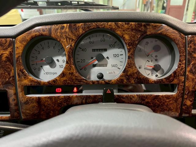 ジムニー ランドベンチャー 車検9年8月 ターボ 4WD 5MT マニュアルギヤシフト キーレス キー2本 カセット アルミホイール フォグランプ(30枚目)