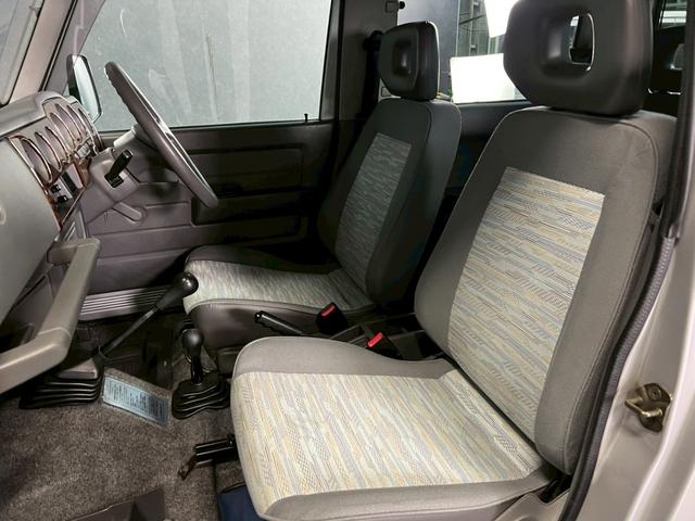 ジムニー ランドベンチャー 車検9年8月 ターボ 4WD 5MT マニュアルギヤシフト キーレス キー2本 カセット アルミホイール フォグランプ(31枚目)