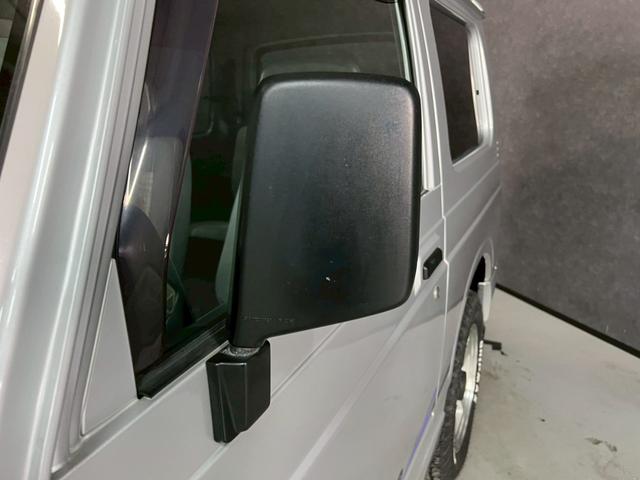 ジムニー ランドベンチャー 車検9年8月 ターボ 4WD 5MT マニュアルギヤシフト キーレス キー2本 カセット アルミホイール フォグランプ(45枚目)