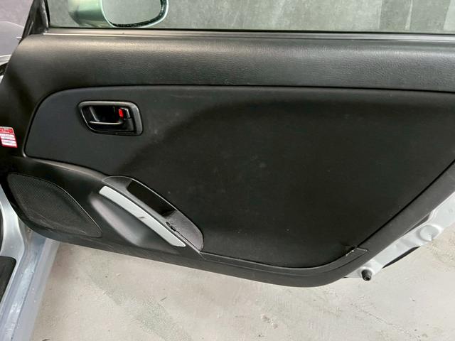 コペン アクティブトップ 車検9年11月 ターボ ダイナモリビルト交換済 オートギヤシフト CD ABS SRSエアバッグ パワステ パワーウィンドウ アルミホイール 2WD 4AT(15枚目)