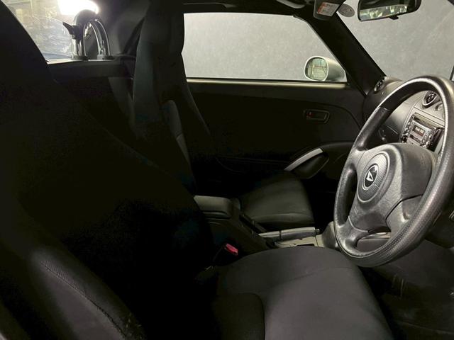 コペン アクティブトップ 車検9年11月 ターボ ダイナモリビルト交換済 オートギヤシフト CD ABS SRSエアバッグ パワステ パワーウィンドウ アルミホイール 2WD 4AT(34枚目)