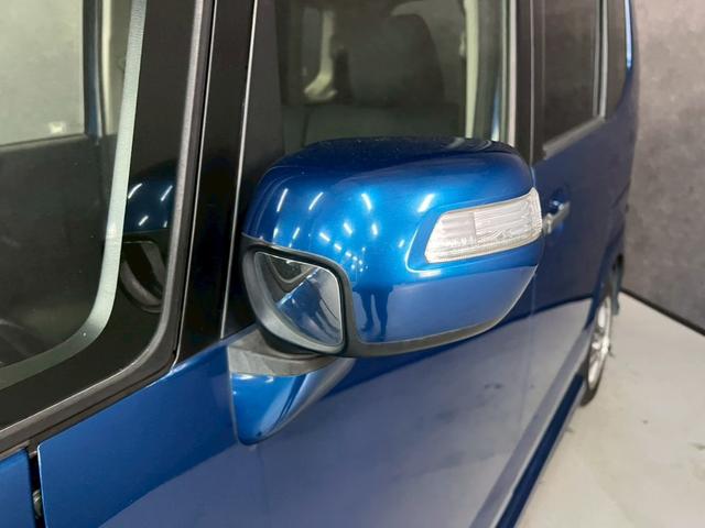 N-BOX+カスタム G・ターボパッケージ 車検9年11月 ターボ 4WD オートギヤシフト スマートキー ナビ 両側電動スライドドア ABS SRSエアバッグ 横滑り防止 ヘッドライトレベライザー パワステ パワーウィンドウ アルミホイール(9枚目)